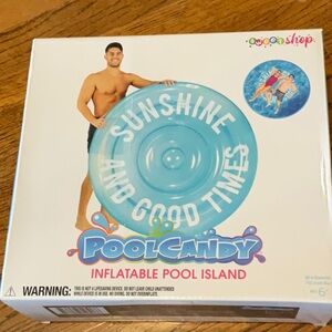 POOLCANDY INFLATABLE POOL ISLAND NWT